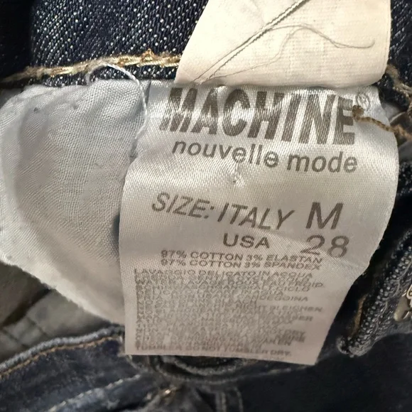 Machine mini skirt!Cross listed on Mercari and Curtsy
